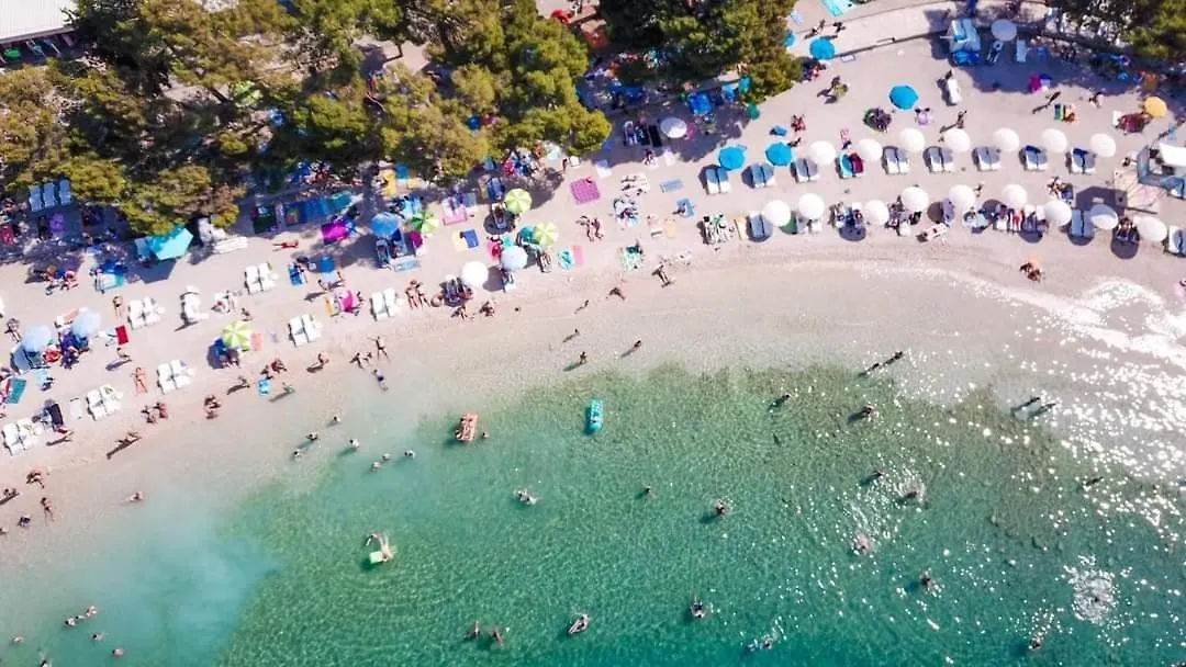 Emma & Toni 0*, Biograd Na Moru