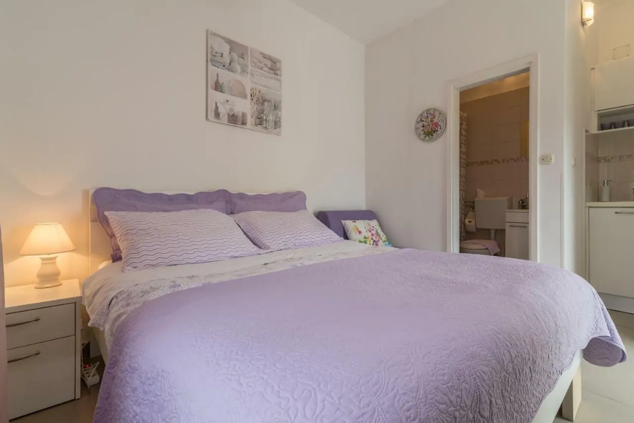 Emma & Toni Apartman Biograd Na Moru