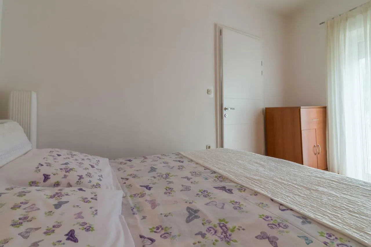 Emma & Toni 0*, Biograd Na Moru Croatia